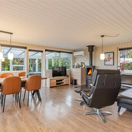Nyaraló Peder - 950m From The Sea By Interhome *